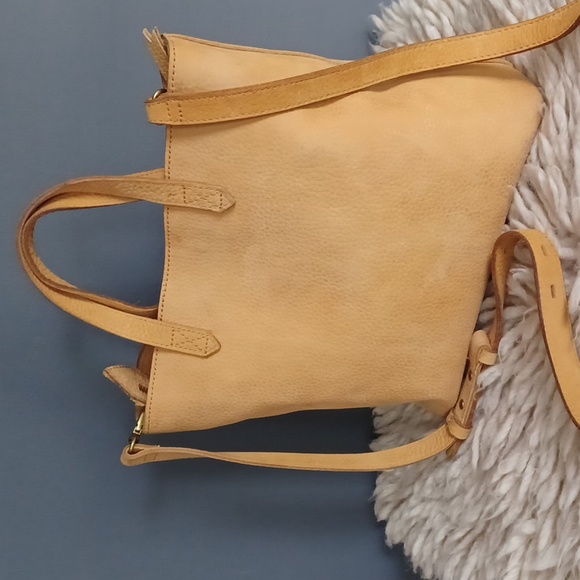 Madewell Handbags - Madewell  suede leather  crossbody bag